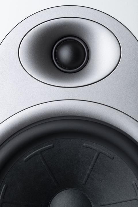 Actual product image Jamo S27F (1 pair)