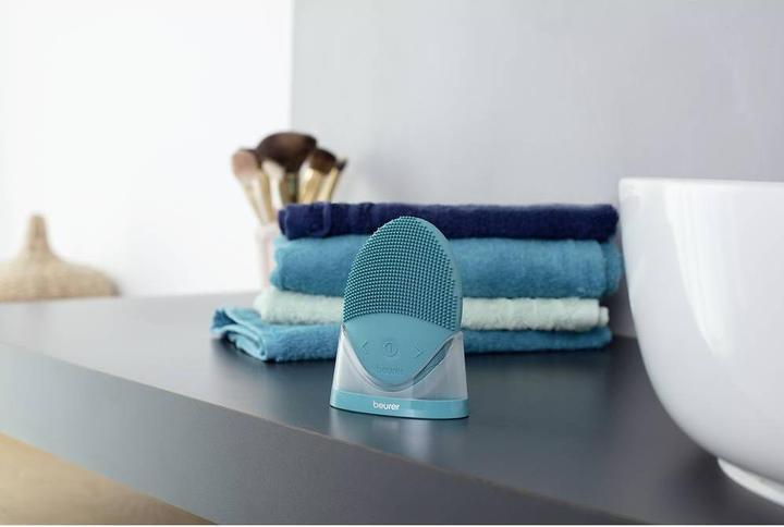 Actual product image Beurer FC 52 Face brush