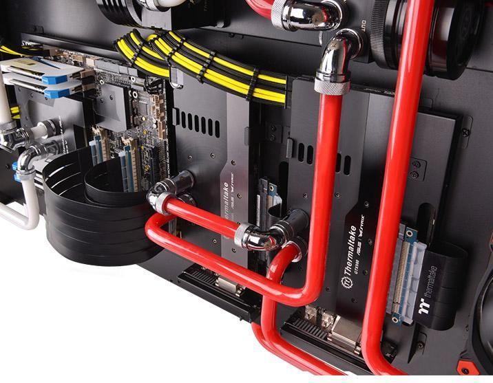 Actual product image Thermaltake PCI Express Extender