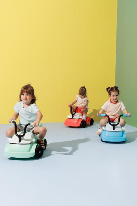 Actual product image Micro Mini Microlino Pink slide vehicle