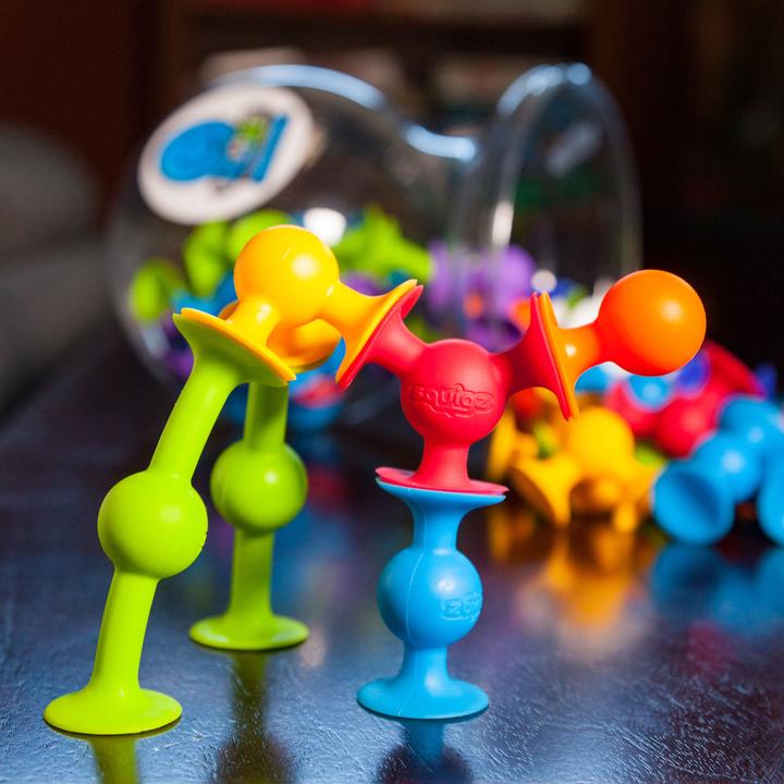 Image du produit Fat Brain Toys Squigz (Anglais)