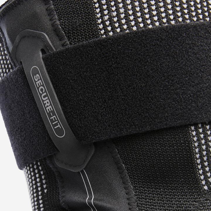Actual product image Decathlon Kniebandage rechts/links Stufe 3 (3)