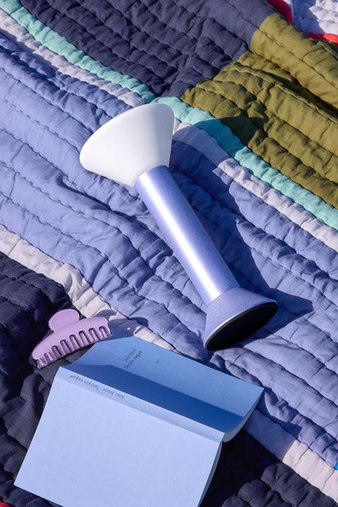 Produktbild Hübsch Flash Tragbare Lampe Metallic Purple