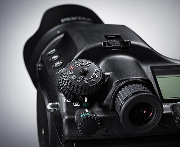 Actual product image Pentax 645Z (55 mm, 51.40 Mpx, Medium format)