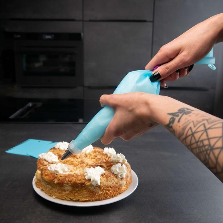 Immagine prodotto Intirilife Sacchetto per le piping con beccucci in acciaio inox (set da 15 pezzi) (Set di sacchetti per le piping)