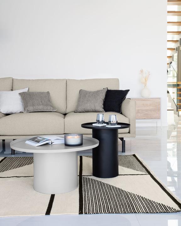 Actual product image Kave Home Alcara (45 x 45 cm)