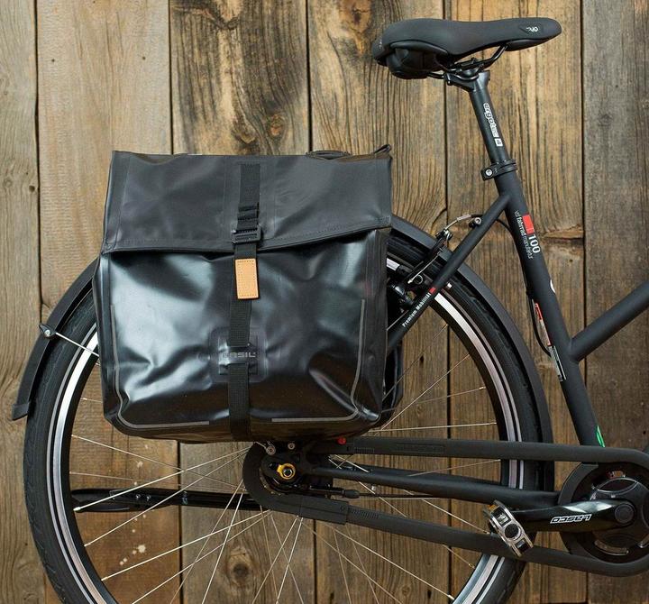 Actual product image Basil Urban Dry Double (50 l, Luggage carrier bag)