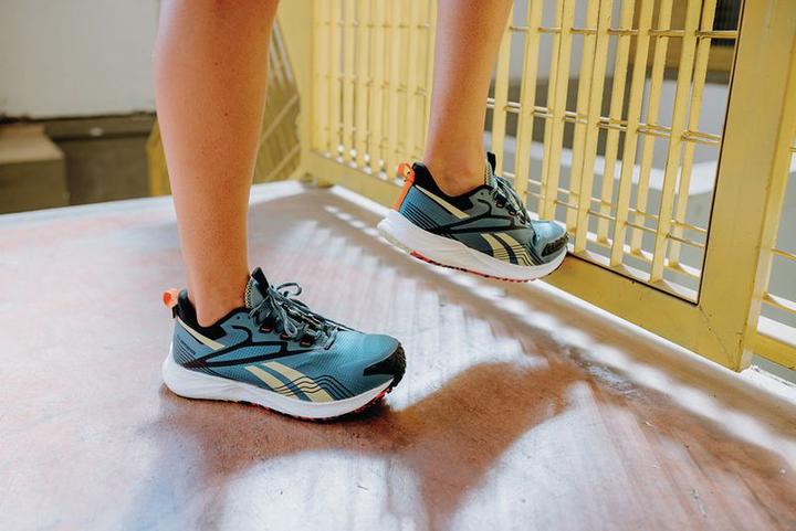 Actual product image Reebok FE4 (S1P, 45)