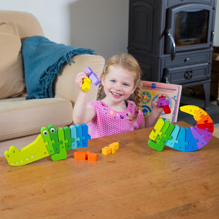 Produktbild New Classic Toys Alphabet Puzzle - Krokodil