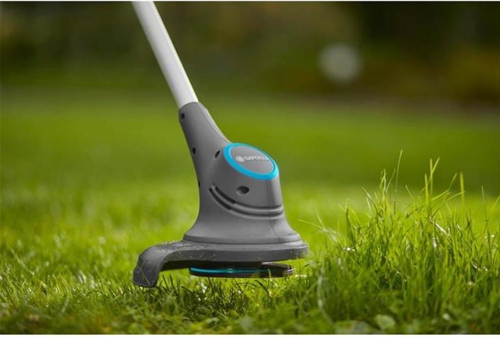 Image du produit Gardena SmallCut 23 18V P4A Kit prêt à l'emploi (Couteaux en plastique)
