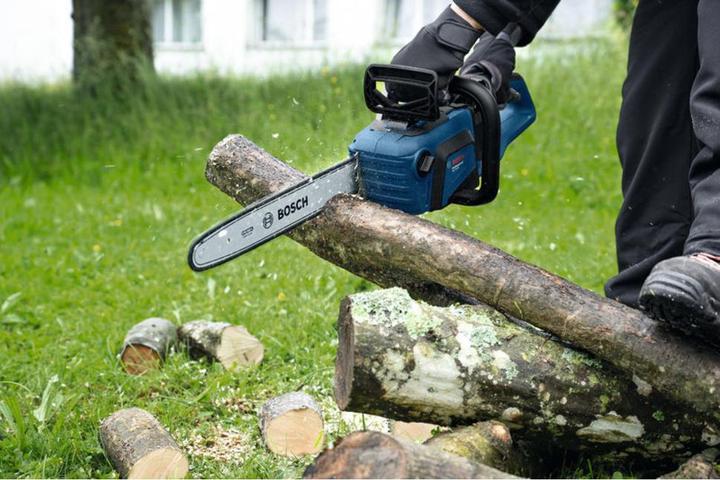 Image du produit Bosch Hausgeräte GKE 18V-40 (Tronçonneuse à batterie)