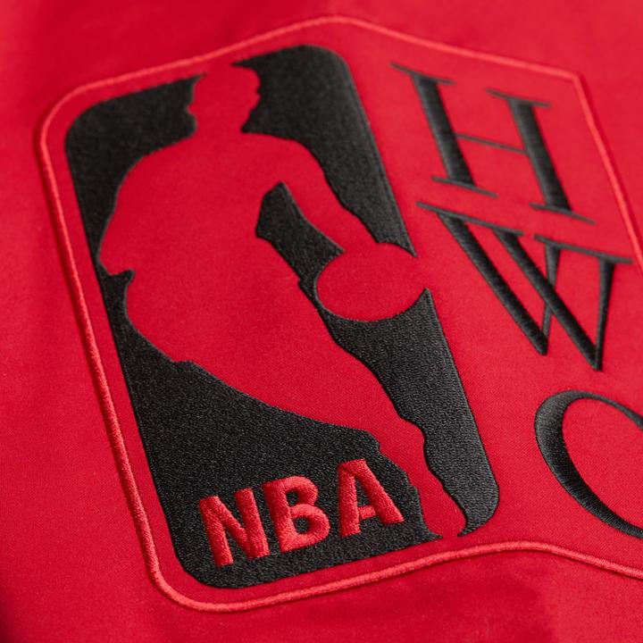 Image du produit Mitchell & Ness M&N Heavyweight Satin Veste NBA Chicago Bulls (L)
