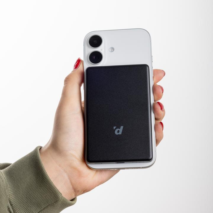 Actual product image Digitec Magnetic Powerbank (5000 mAh, 20 W, 19.25 Wh)