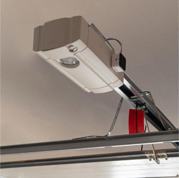 Actual product image Yale Smart Opener Garage