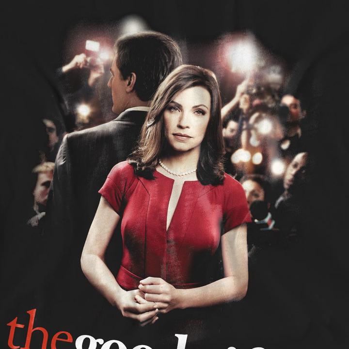 Produktbild The Good Wife Bad Press TShirt (XL)