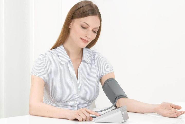 Actual product image Beurer Bm35 (Blood pressure monitor upper arm)
