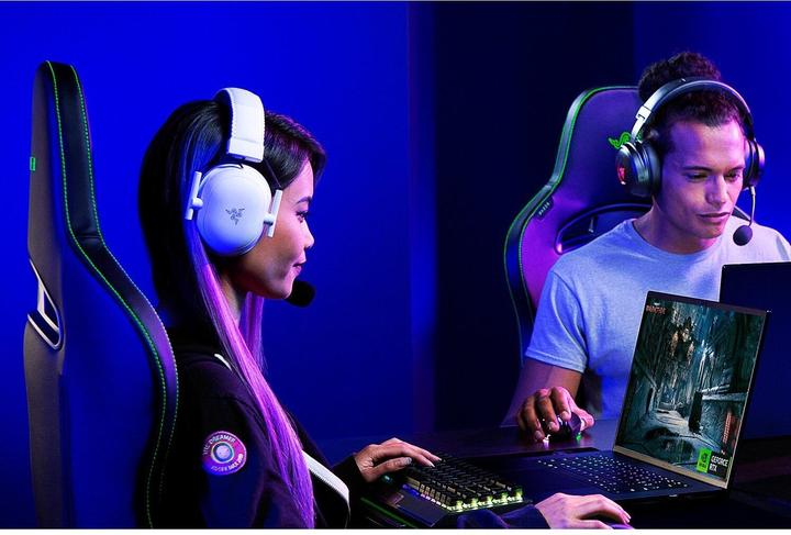 Produktbild Razer Blackshark V2 Pro (2023) (Kabellos)