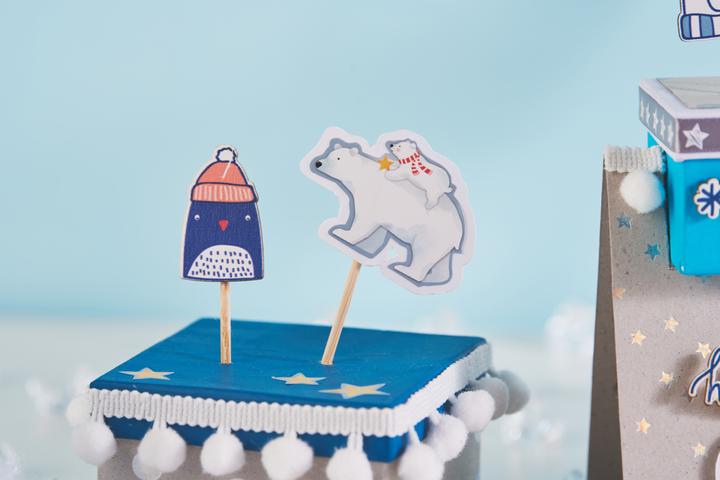 Actual product image VBS Pompom border, roll à 2 m