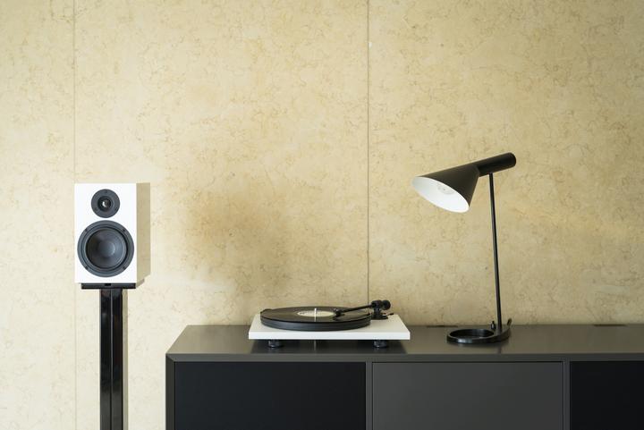Actual product image Pro-Ject Primary E (Manual)