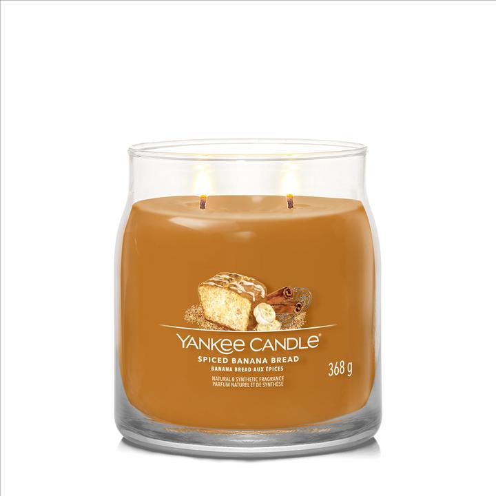 Actual product image Yankee Candle Spiced Banana Bread Signature Medium Jar Scented Candle