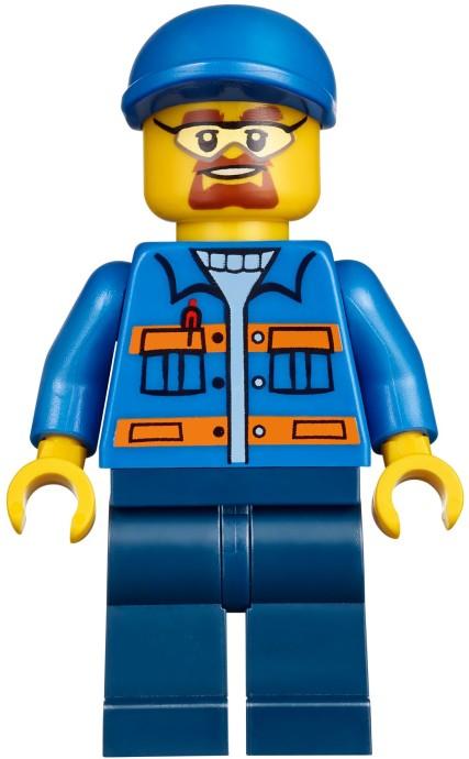 Actual product image LEGO Snowplow Truck (60083, LEGO City)