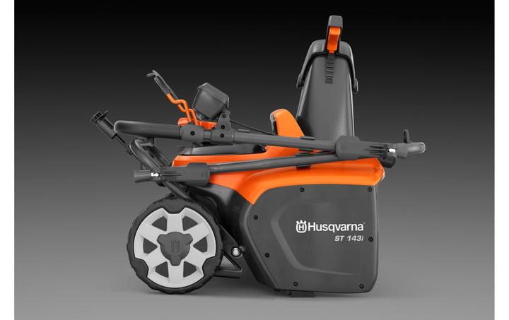 Actual product image Husqvarna Akku-Schneefräse ST 143i, Produkttyp: Akku-Schneefräse