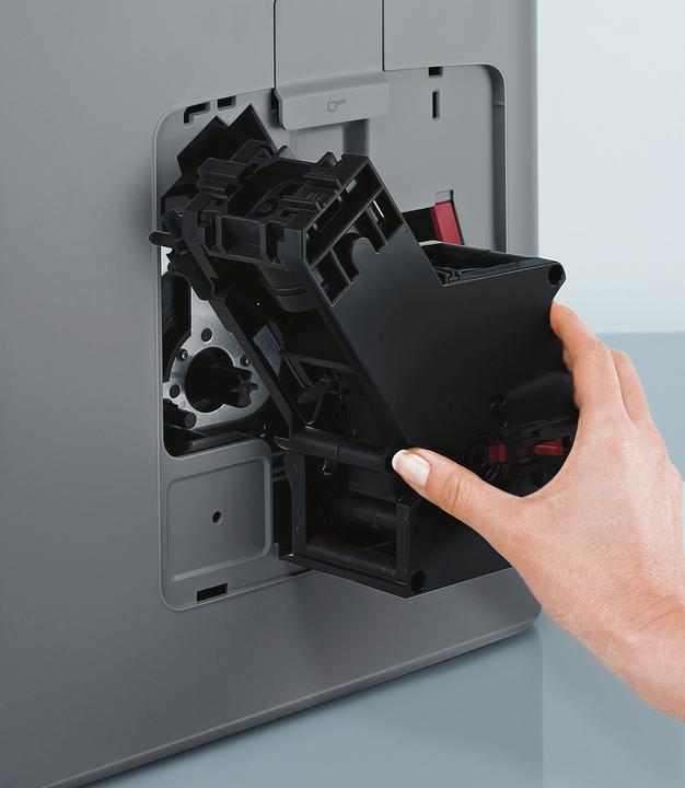Actual product image Siemens EQ.6 s300