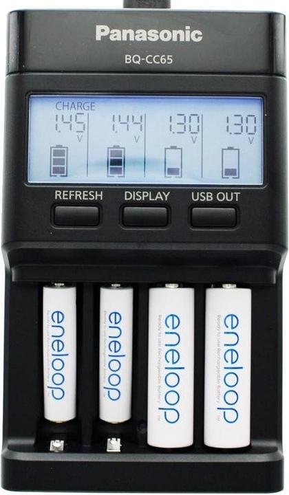 Produktbild Panasonic Ladegerät Eneloop BQ-CC65 inkl. LCD-Display, 8 eneloop AAA Micro und AccuCell AkkuBox Blue (8 Stk., AAA, Ladegerät inkl. Akku)