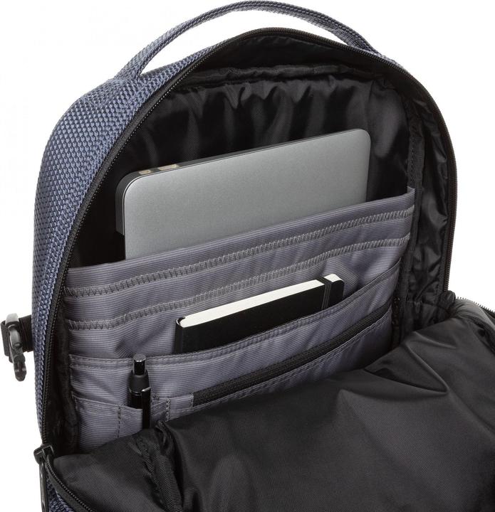Actual product image Eastpak Tecum M (26 l)