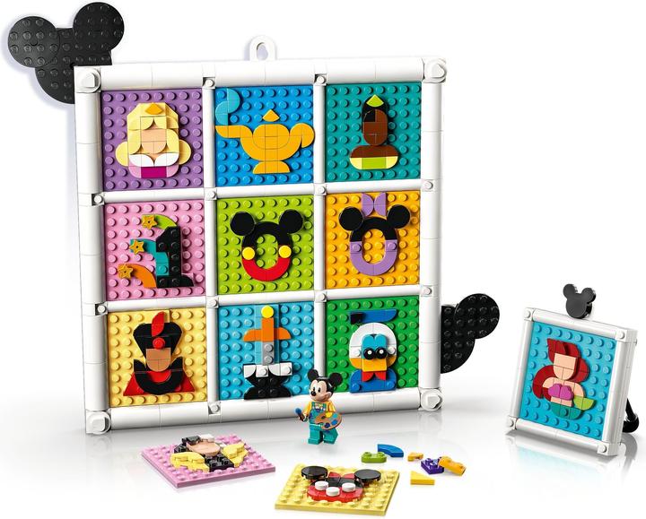 Image du produit LEGO 100 ans d'icônes de dessins animés Disney (43221, LEGO Disney)