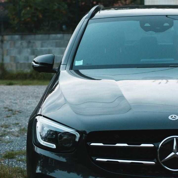 Produktbild WeatherTech Mercedes-Benz GLC-.Class (2015-2022) Auto-Sonnenblende (Kleiner Sensor)