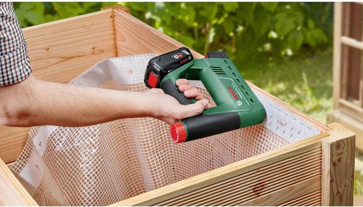 Actual product image Bosch Home & Garden UniversalTacker18-14