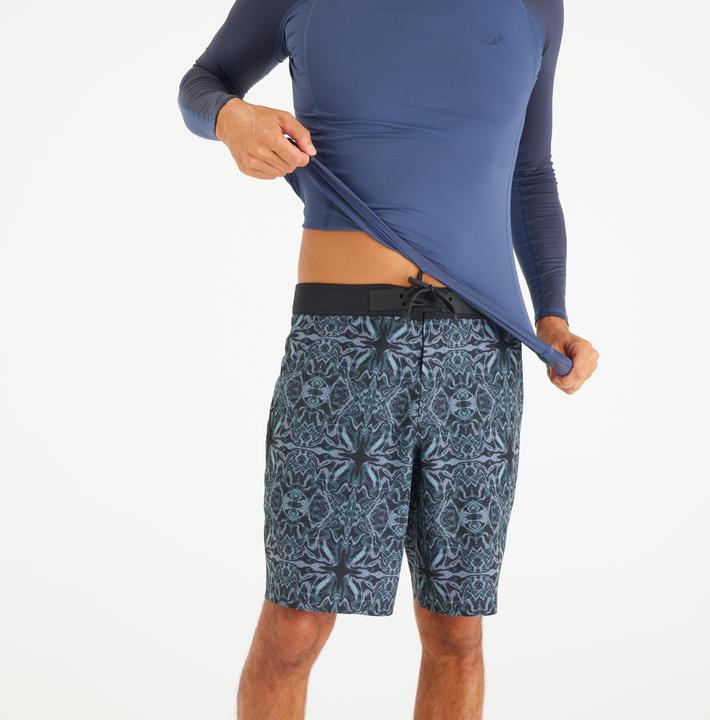 Actual product image Olaian UV-Shirt langarm Surfen Herren UV-Schutz 50+ 500 graublau (XXL)