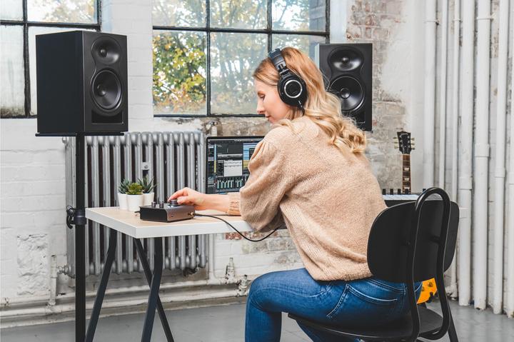 Actual product image Audient iD4 MKII (USB)