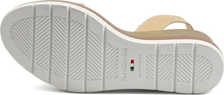 Actual product image Nero Giardini Ussita (41)