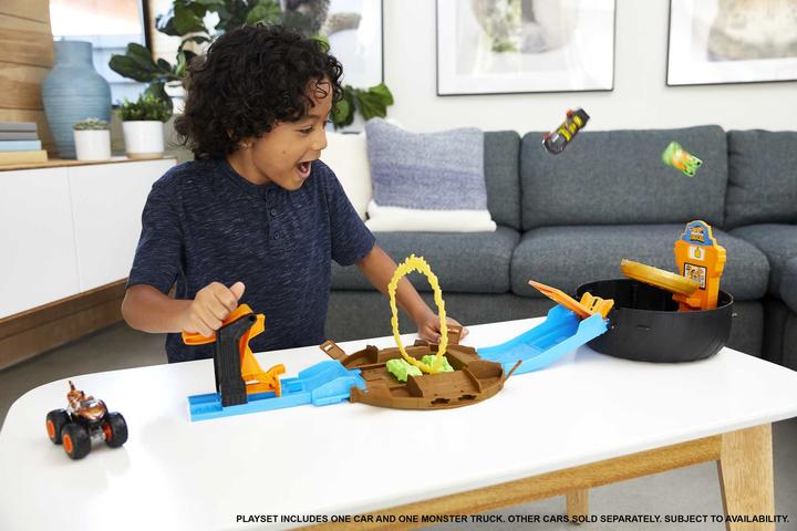 Produktbild Hot Wheels Monster Trucks - Stunt-Reifen-Spielset
