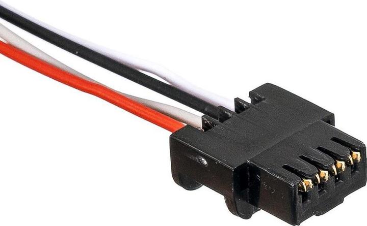 Actual product image CoreParts Battery for Game Console (1 pcs., Device specific, 2450 mAh, Battery + charger)