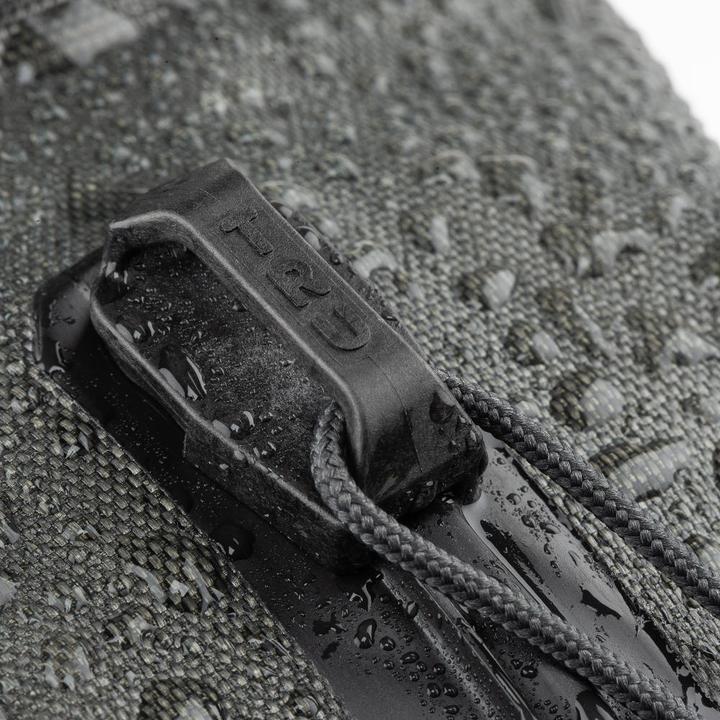 Actual product image Nite Ize RunOff Waterproof Toiletry Bag (2 l)