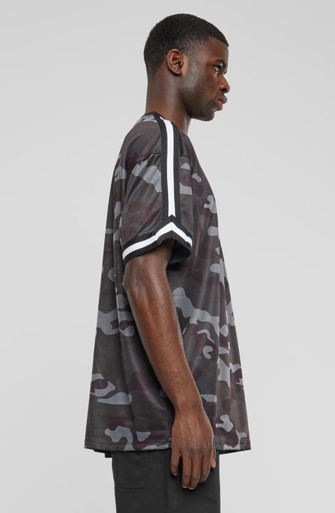Actual product image Urban Classics Oversized Mesh AOP Tee - 142647 (XXL)