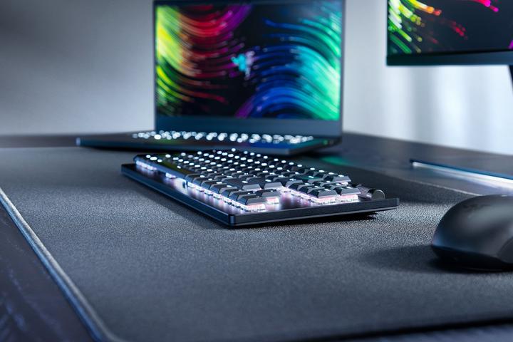 Produktbild Razer Deathstalker V2 Pro (DE, Kabellos, Kabelgebunden)