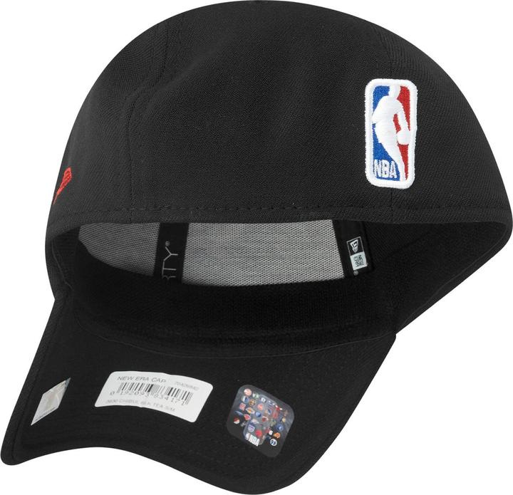 Actual product image New Era 39Thirty Stretch Cap - Chicago Bulls black - L/XL (L)