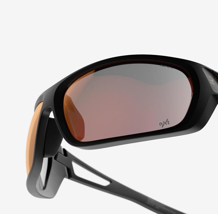 Produktbild Decathlon Polarisierte und photochrome Sportsonnenbrille Kategorie 2 bis 4 - MH 580 (Schwarz, Schwarz)