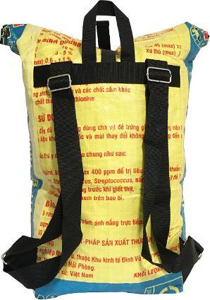 Immagine prodotto Bekos Upcycling - Zaino per corriere realizzato con sacchi di mangime per anatre riciclati (40 l)