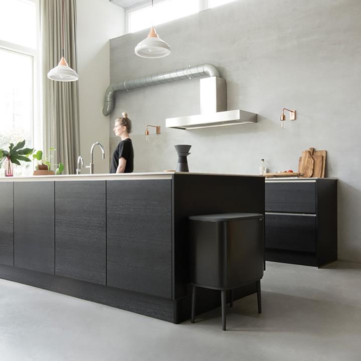 Image du produit Brabantia Bac de recyclage Bo Touch Bin noir (33 l)
