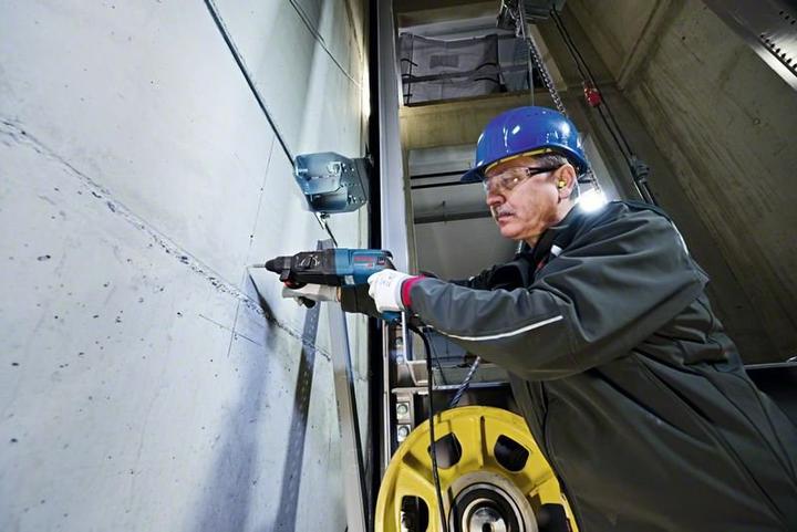 Produktbild Bosch Professional Bohrhammer mit SDS plus GBH 2-26 mit L-BOXX (Netzbetrieb)