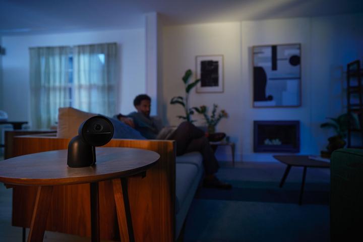 Actual product image Philips Hue Secure Wired Camera with Stand (1920 x 1080 Pixels)