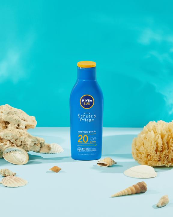 Immagine prodotto NIVEA 85605 Protezione solare/prodotto doposole Latte solare adulti (Latte solare, SPF 20, 250 ml)