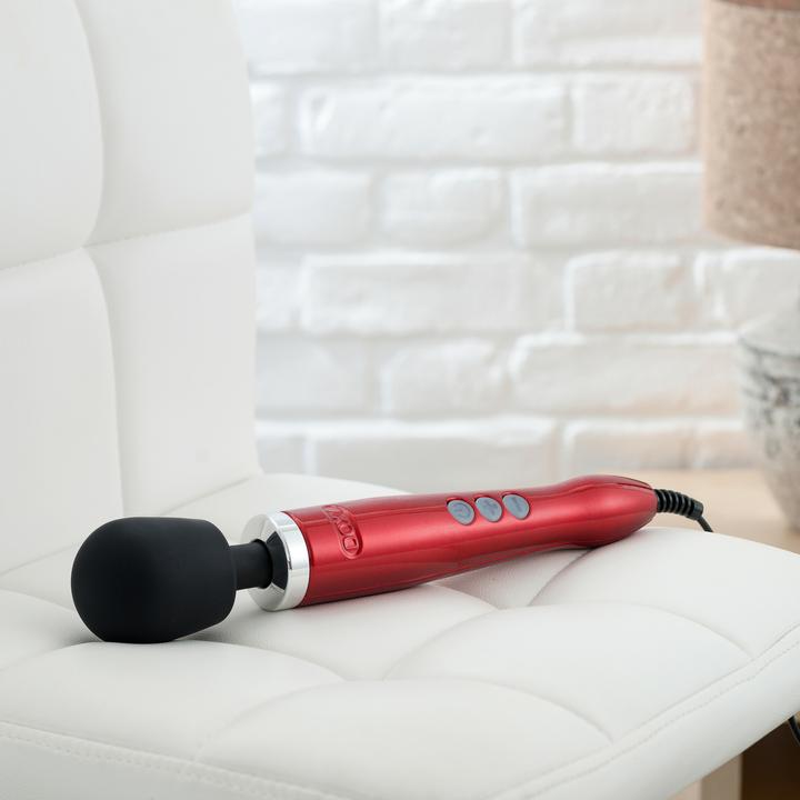 Actual product image Doxy The Cast