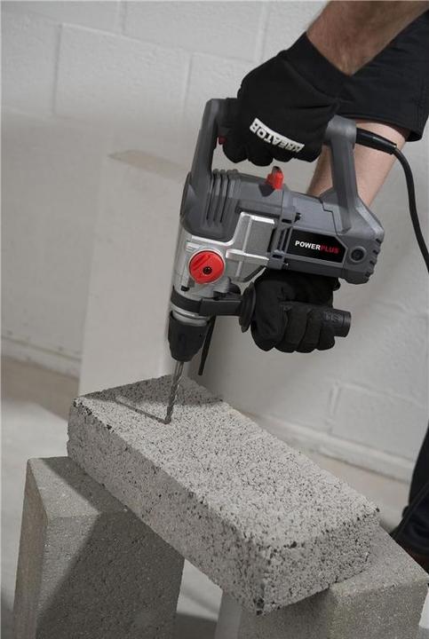 Actual product image Powerplus POWE10060 Hammer drill - 900W - 4J - SDS-Plus - Incl. Storage case and 7 accessories (Electrical connection)