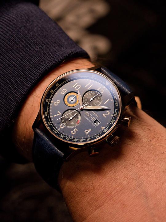 Produktbild AVI-8 AV-4011-0Q (Chronograph, 43 mm)